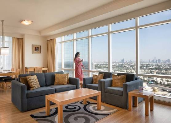 Oaks Liwa Heights Hotel Suites 1
