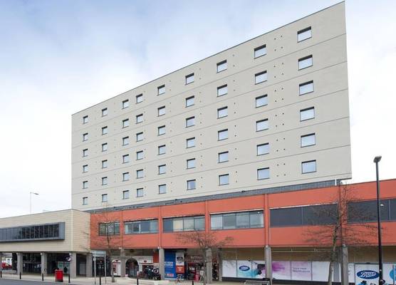 Premier Inn Leeds Headingley 1