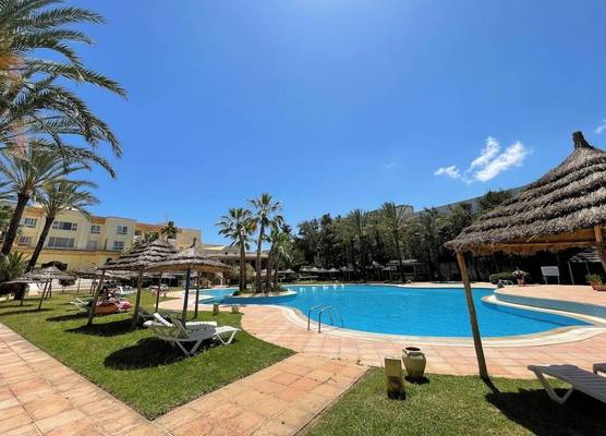 Marina Palace 1