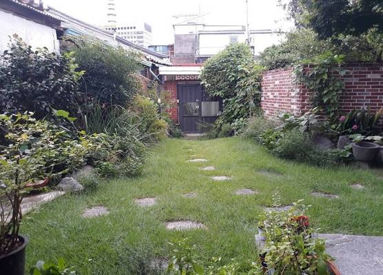 Hans House 1
