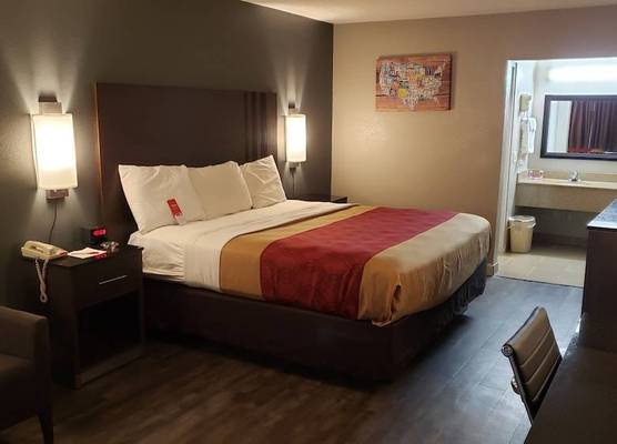 Econo Lodge Donalsonville 1