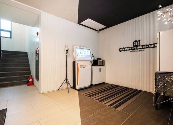 the line hotel 1
