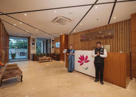 HOLYWATER Hotel by Ganga Kinare #150 mts from Ganga Ghat Rishikesh 1