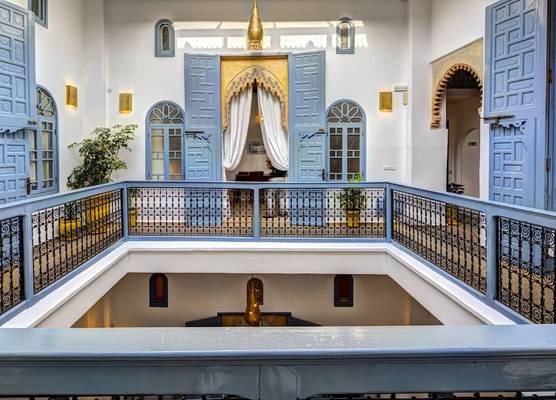 Riad Amaris 1