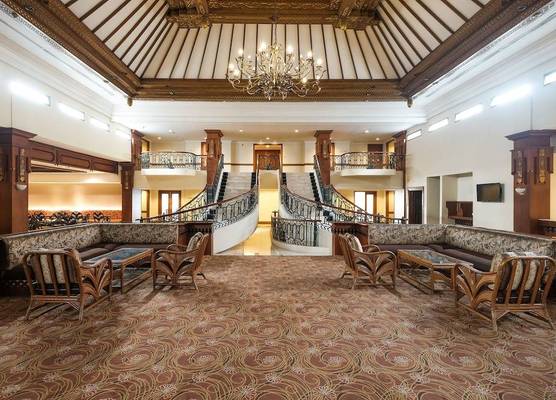 Loman Park Hotel Yogyakarta 1