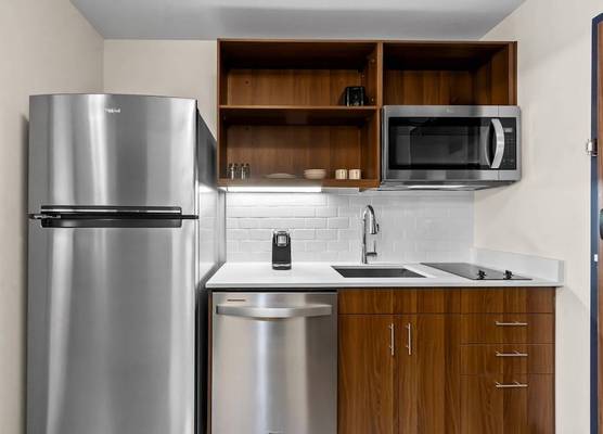 Everhome Suites Chandler Phoenix Fashion Center 1