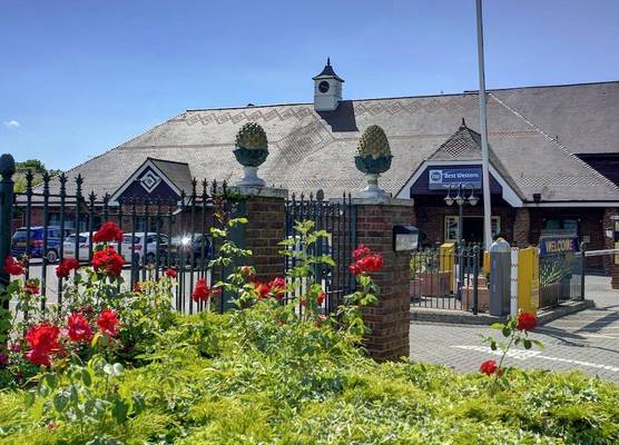 Best Western Manor Hotel 1