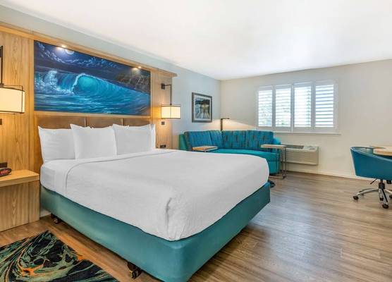 Best Western Plus Capitola By-the-Sea Inn & Suites 1