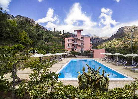 Residence Villa Mare Taormina 1