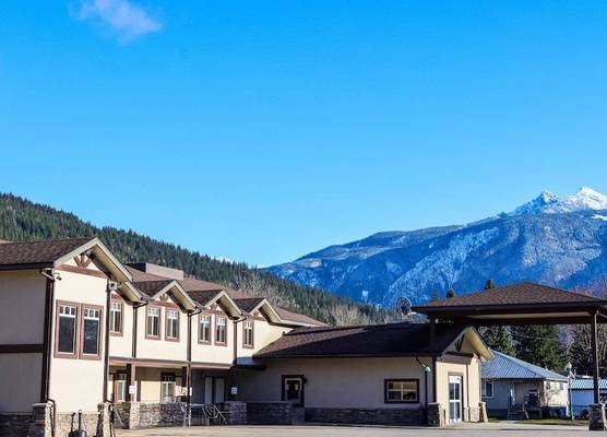 Northwinds Hotel Revelstoke 1