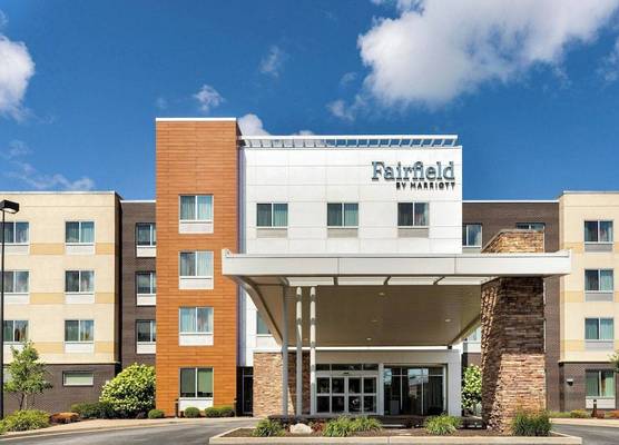 Fairfield Inn & Suites by Marriott Wentzville 1