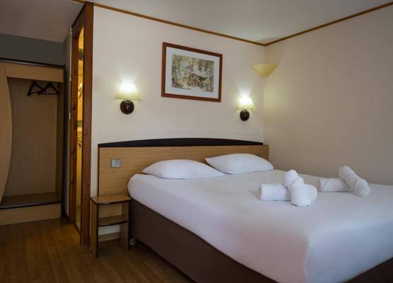 The Originals Access, Hôtel Foix 1
