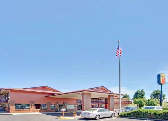 Super 8 by Wyndham Albany Corvallis 1
