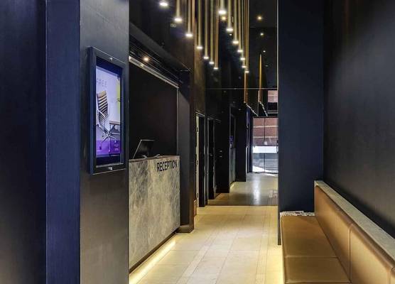 Mercure Melbourne Therry Street 1