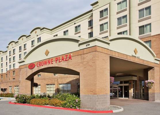 Crowne Plaza ANCHORAGE-MIDTOWN by IHG 1