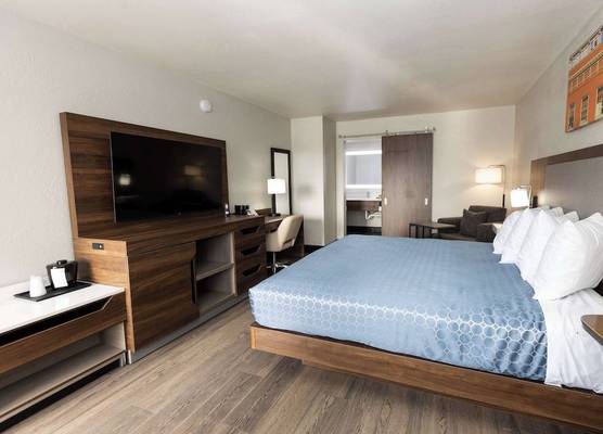 Bhagat Hotels Stone Mountain Atlanta BW Signature Collection 1