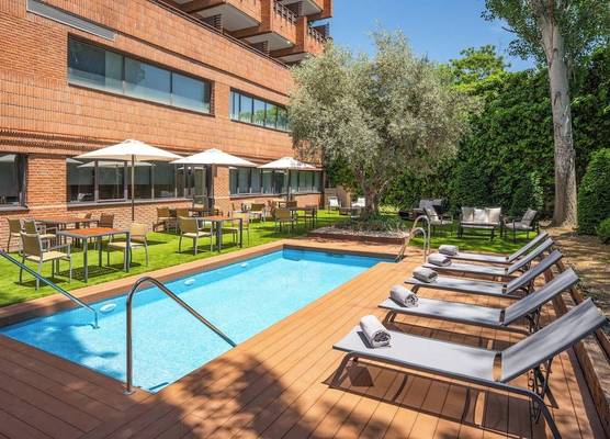 Hotel Madrid Alameda Aeropuerto Affiliated by Melia 1