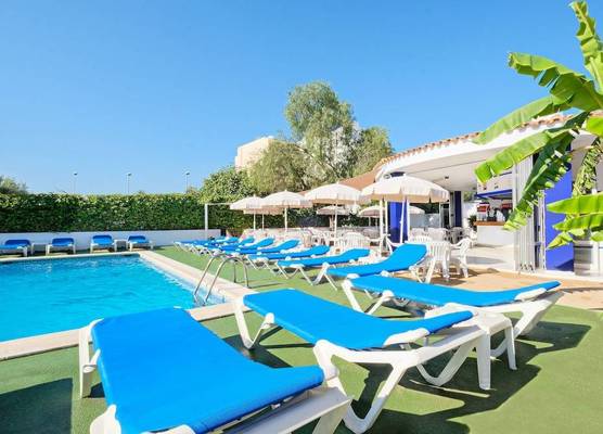 azuLine Hotel Llevant 1