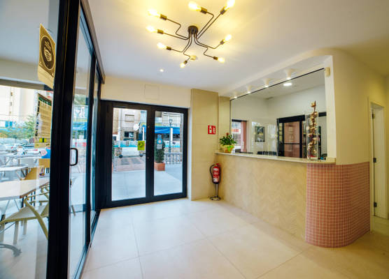 Apartamentos Palm Court 1