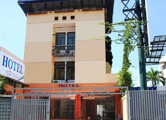 Hotel Royal Palace 1