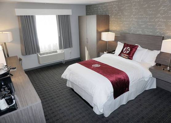 Hartford Hotel Best Western Signature Collection 1