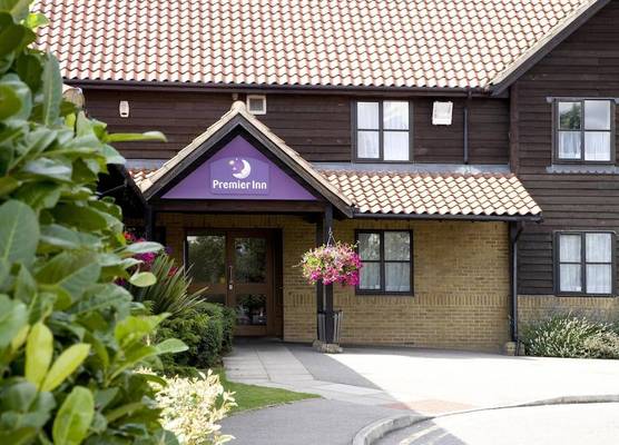 Premier Inn Basildon South 1