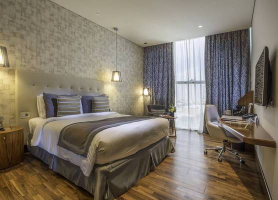 The Avenue Hotel 1