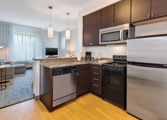 TownePlace Suites by Marriott Nashville Airport 1