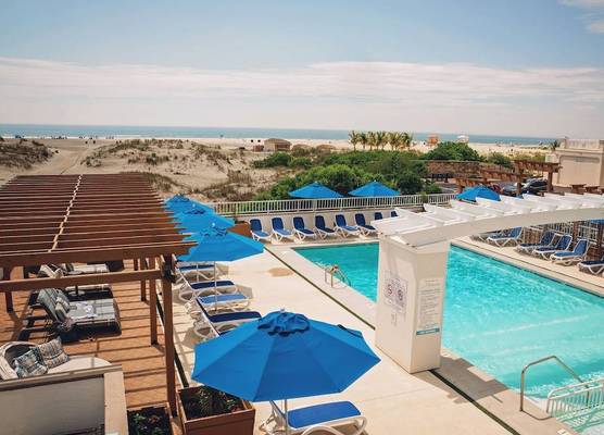Mahalo Diamond Beach Resort 1
