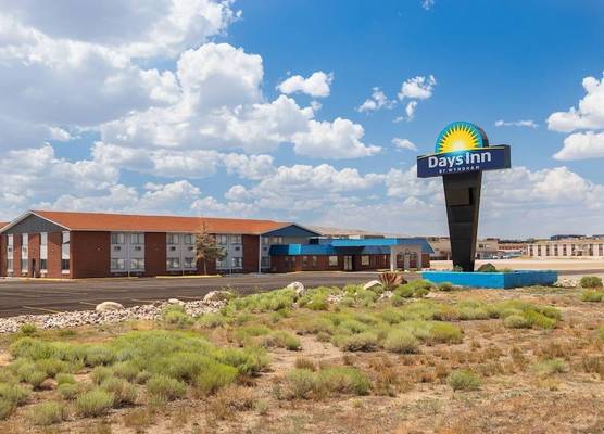 Days Inn by Wyndham Rawlins 1