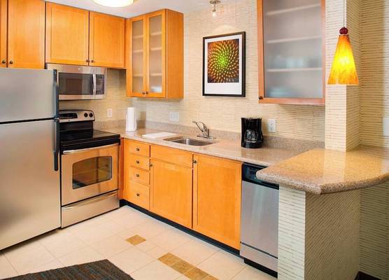 Residence Inn by Marriott Roanoke Airport 1