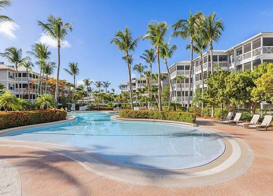 Hyatt Vacation Club at Beach House 1