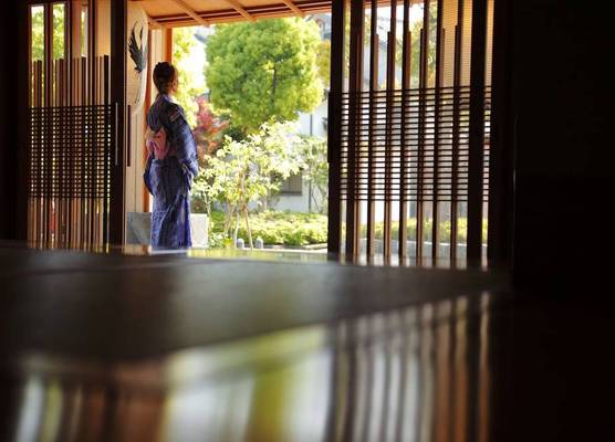 Onishiya Suishoen 1