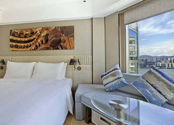 Hotel Alexandra 1