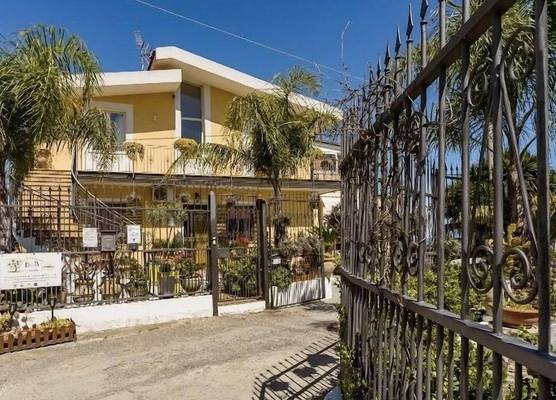 B & B Il Giardino sul Mare 1