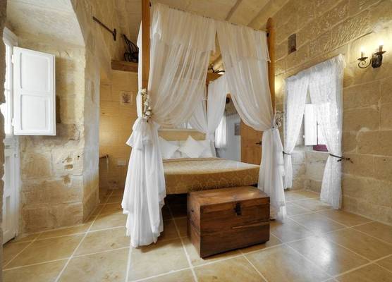 Tal-Barun Farmhouse 1