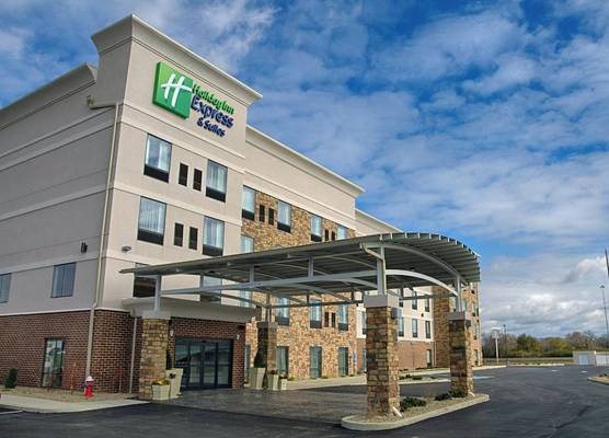 Holiday Inn Express & Suites SIDNEY by IHG 1