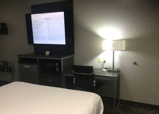 Muskogee Inn and Suites 1