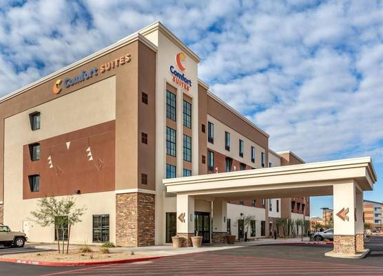 Comfort Suites Scottsdale Talking Stick Entertainment District 1