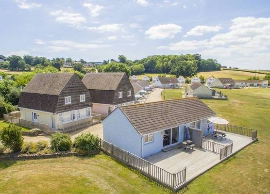 Seaview Holidays - Salterns Village 1
