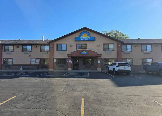 Antelope Inn & Suites 1