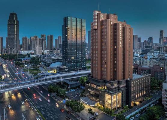 Renaissance Wuhan Hotel 1