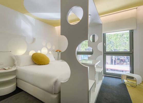 Room Mate Pau, Barcelona 1