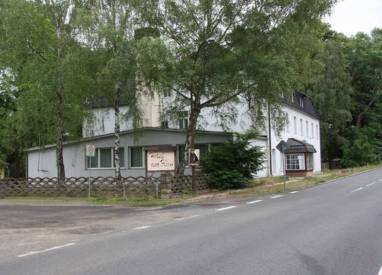 Hotel am Fluss 1