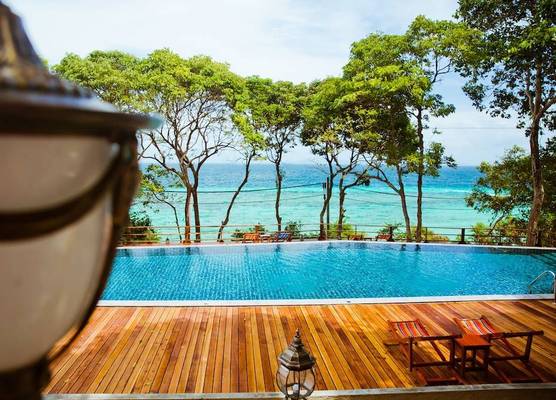Phi Phi Phu Chalet Resort 1