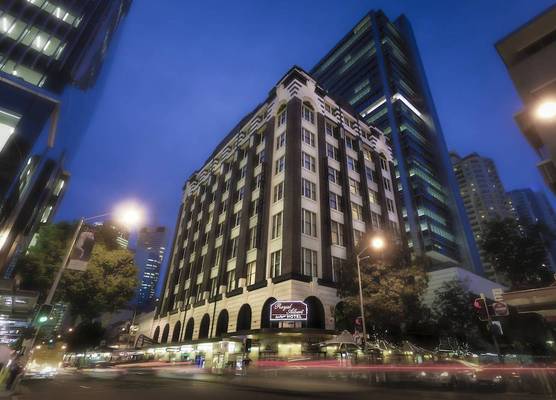 Royal Albert Hotel 1