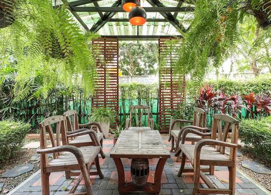 OYO 412 7 Days Hotel 1