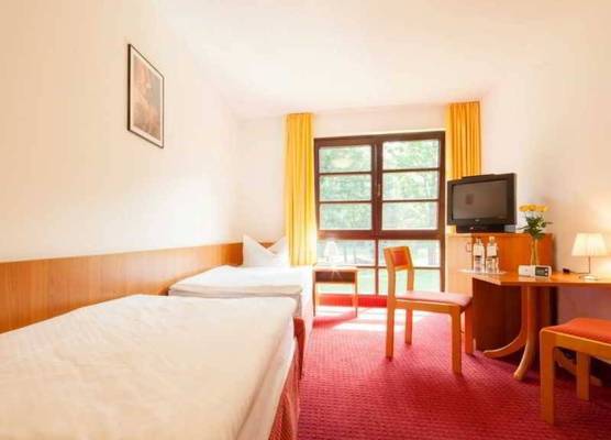 Kim Hotel Im Park 1