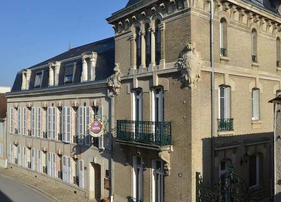Hôtel Castel Jeanson 1