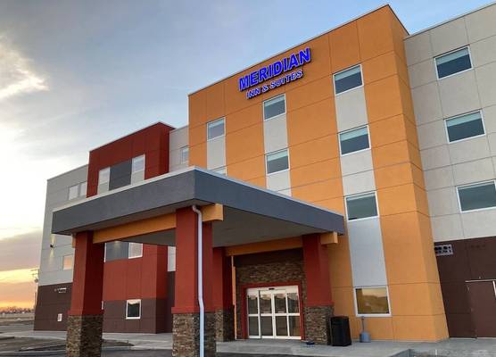 Meridian Inn & Suites Regina Airport 1